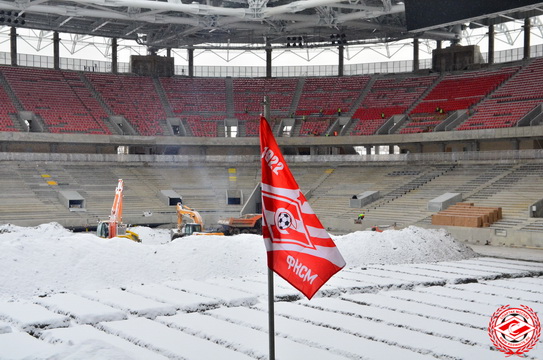 Спартаковский флаг на стадионе